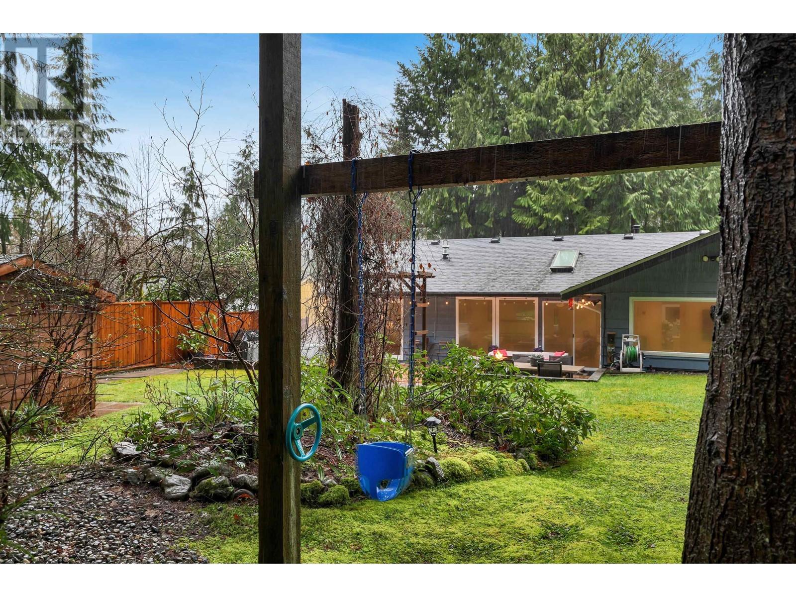 2354 Treetop Lane, North Vancouver, British Columbia  V7H 2K5 - Photo 28 - R2983554