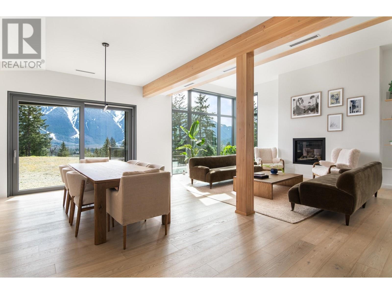 7510 Pebble Creek Drive, Pemberton, British Columbia  V0N 2L1 - Photo 4 - R2983210