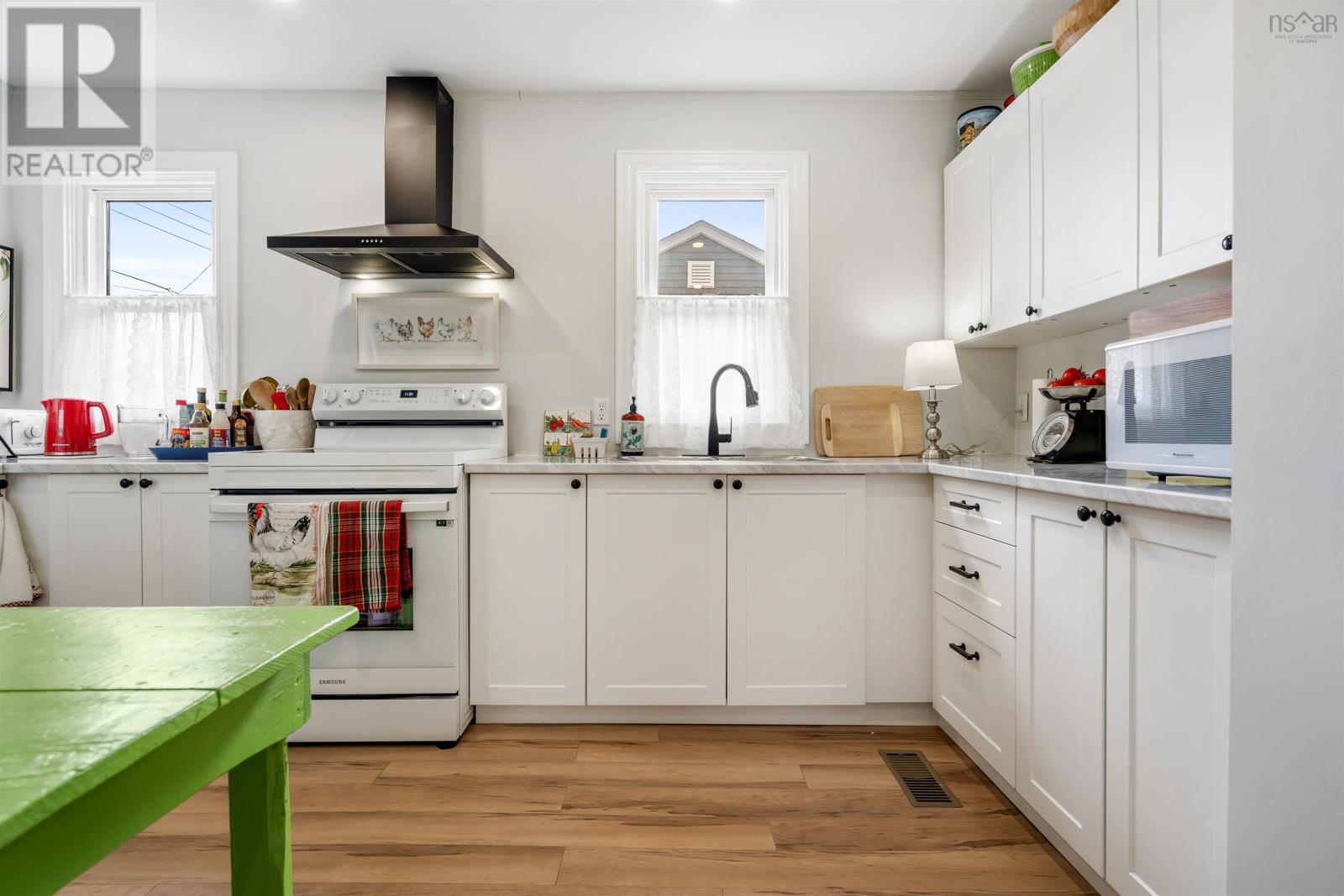 15 Westminster Avenue, Amherst, Nova Scotia  B4H 3V1 - Photo 25 - 202506272