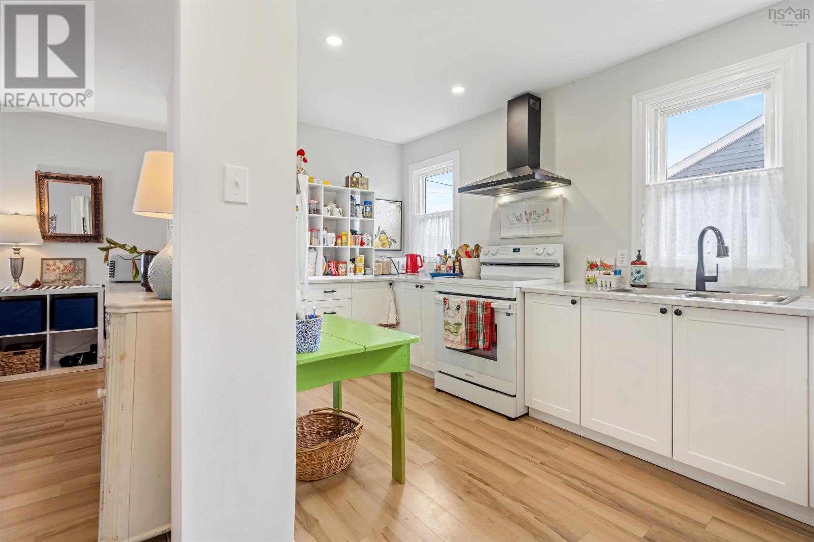 15 Westminster Avenue, Amherst, Nova Scotia  B4H 3V1 - Photo 26 - 202506272