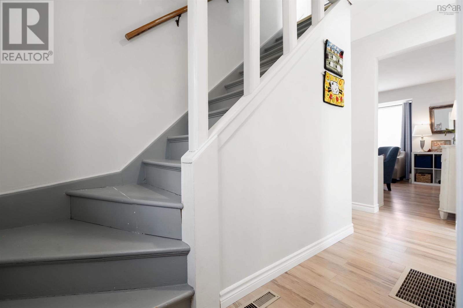 15 Westminster Avenue, Amherst, Nova Scotia  B4H 3V1 - Photo 33 - 202506272