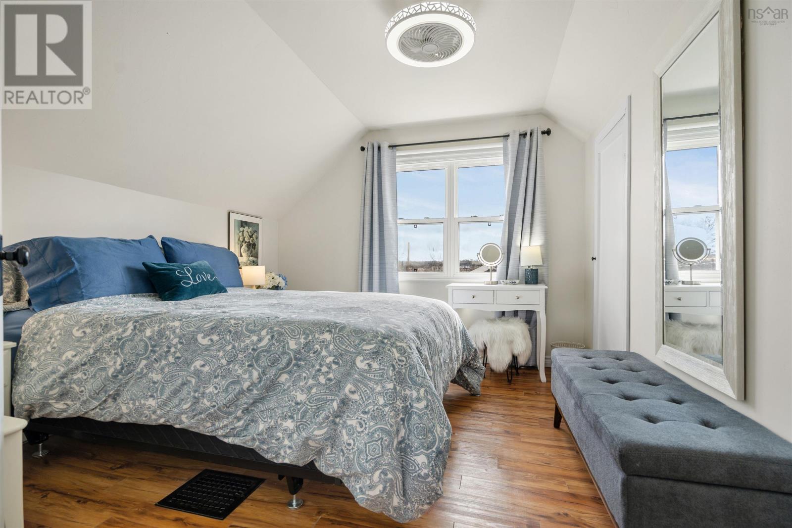 15 Westminster Avenue, Amherst, Nova Scotia  B4H 3V1 - Photo 34 - 202506272