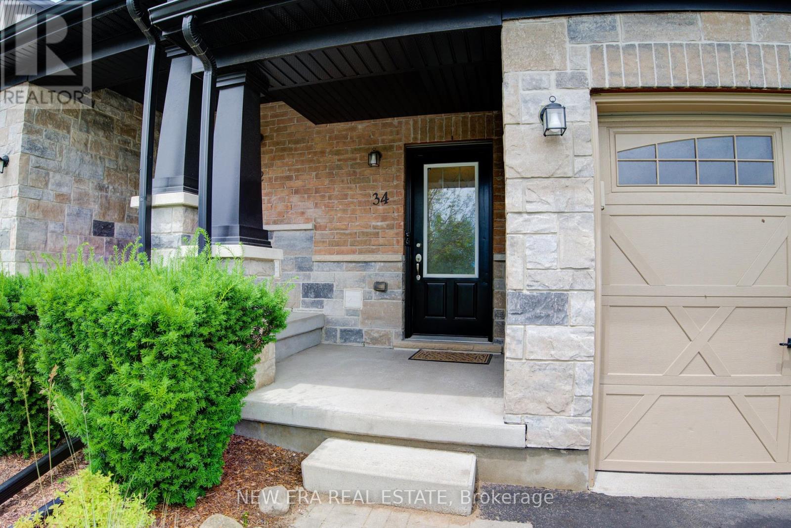 Property at 34 ARLINGTON CRESCENT image 3