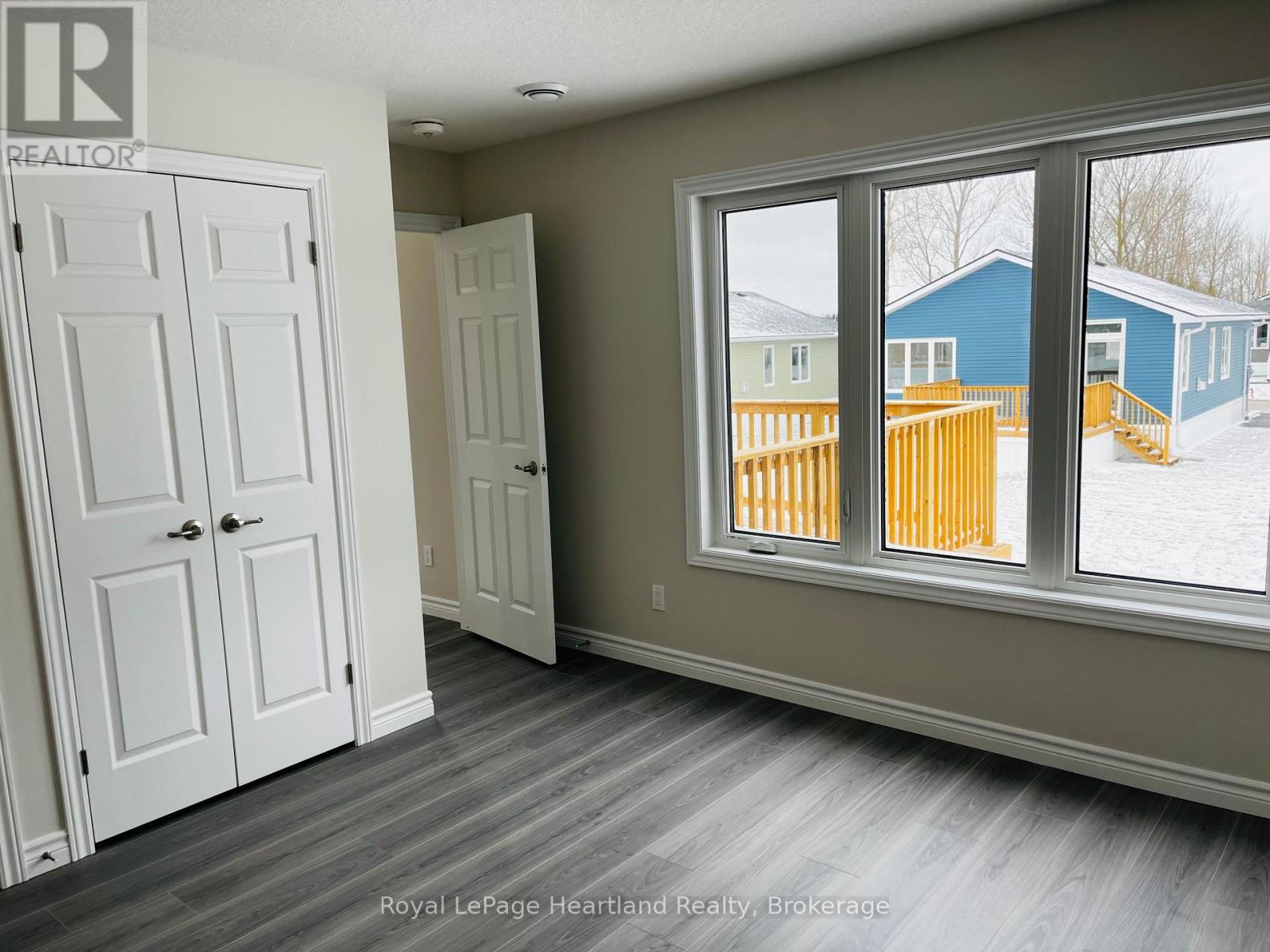 11 Lookout Lane N, Ashfield-Colborne-Wawanosh, Ontario  N7A 0C1 - Photo 6 - X12047532