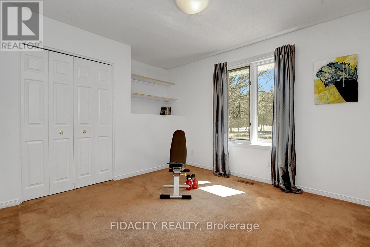 136 Grey Stone Drive, Ottawa, Ontario  K0A 1L0 - Photo 13 - X12051411