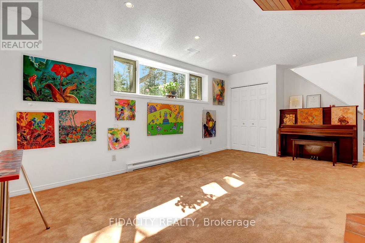 136 Grey Stone Drive, Ottawa, Ontario  K0A 1L0 - Photo 17 - X12051411