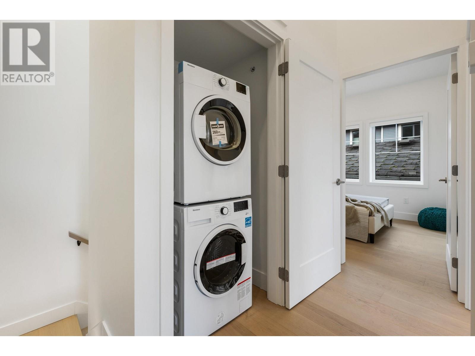 Listing Picture 21 of 27 : 1315 E 18TH AVENUE, Vancouver / 溫哥華 - 魯藝地產 Yvonne Lu Group - MLS Medallion Club Member