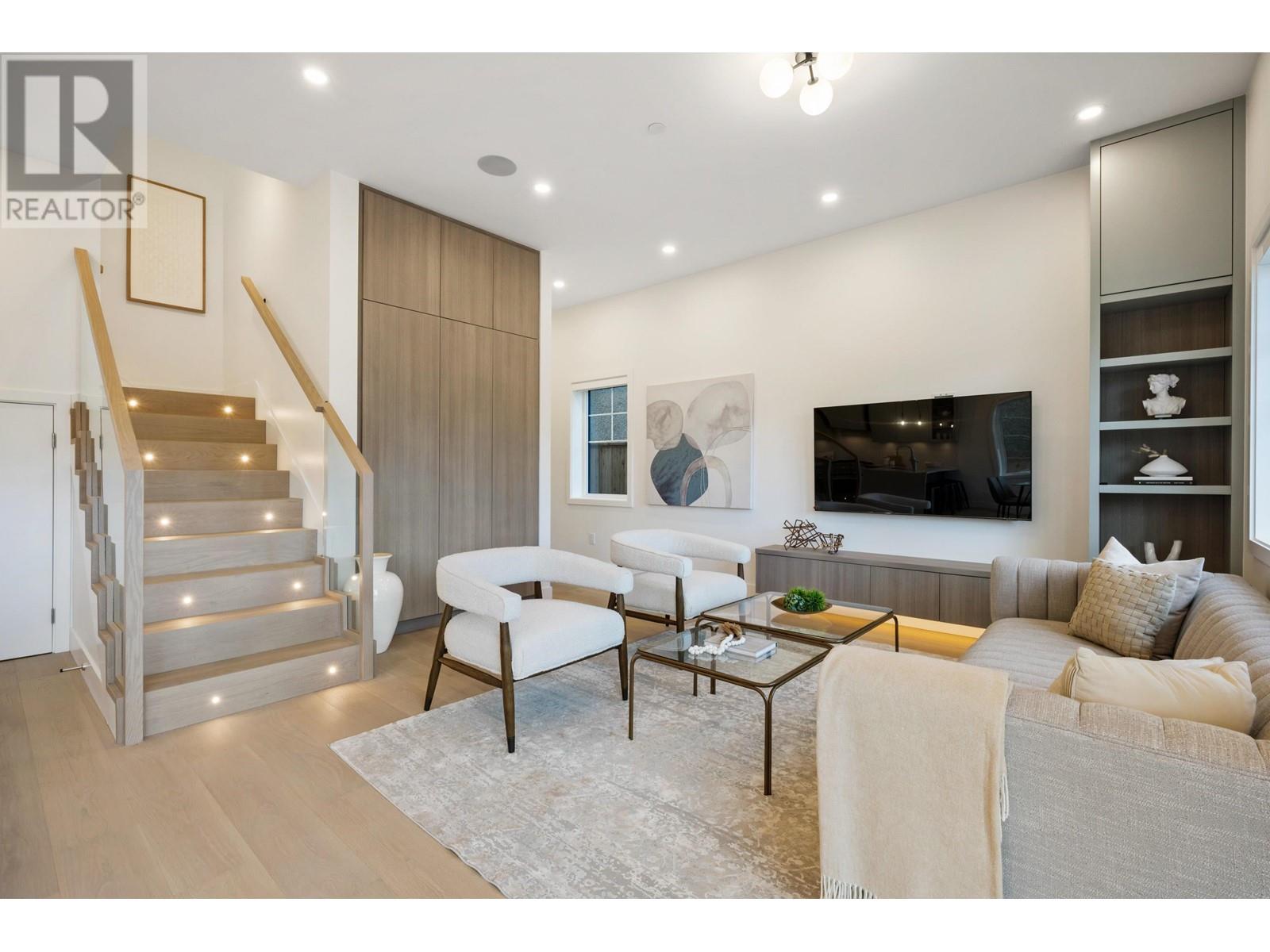 Listing Picture 4 of 27 : 1315 E 18TH AVENUE, Vancouver / 溫哥華 - 魯藝地產 Yvonne Lu Group - MLS Medallion Club Member