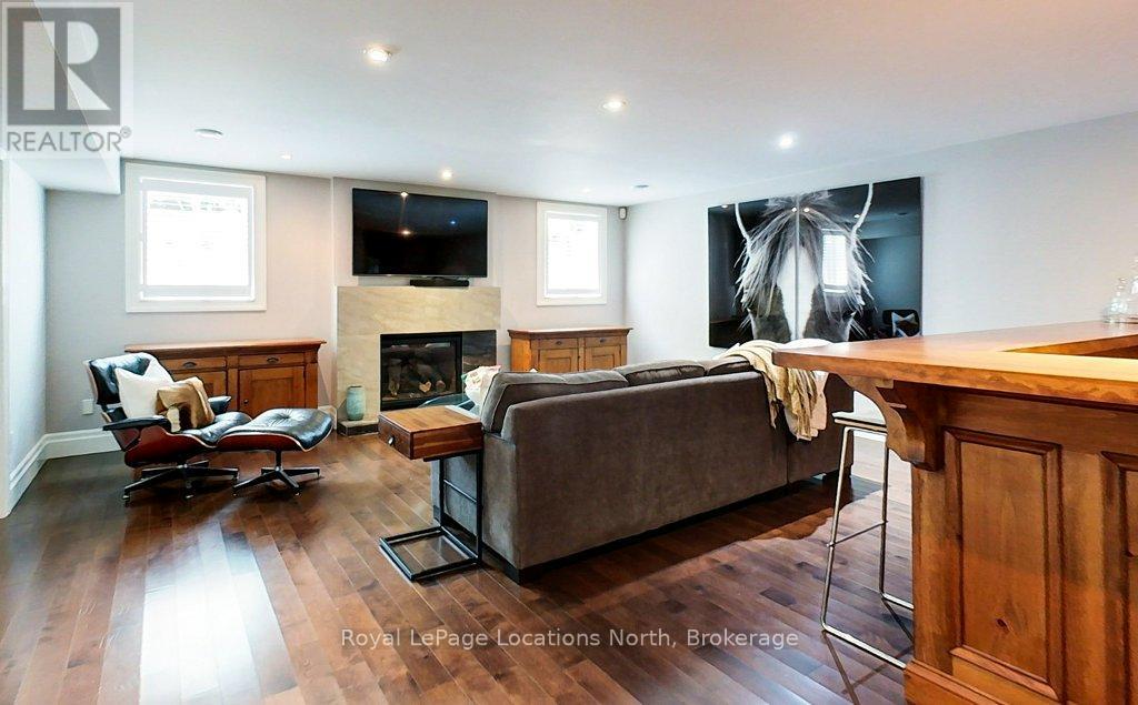 104 Hoggard Court, Blue Mountains, Ontario  N0H 2P0 - Photo 34 - X12051517