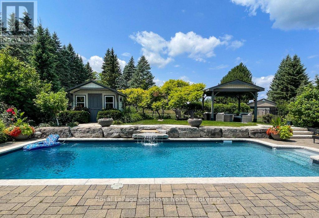 104 Hoggard Court, Blue Mountains, Ontario  N0H 2P0 - Photo 41 - X12051517