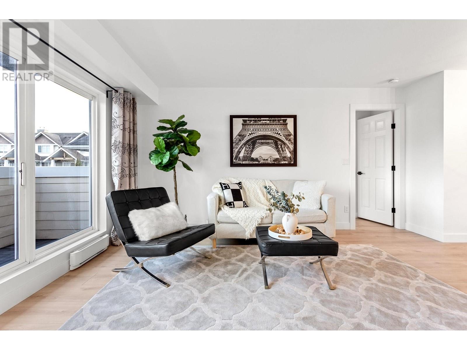 203 1570 Prairie Avenue, Port Coquitlam, British Columbia  V3B 1T4 - Photo 3 - R2971368
