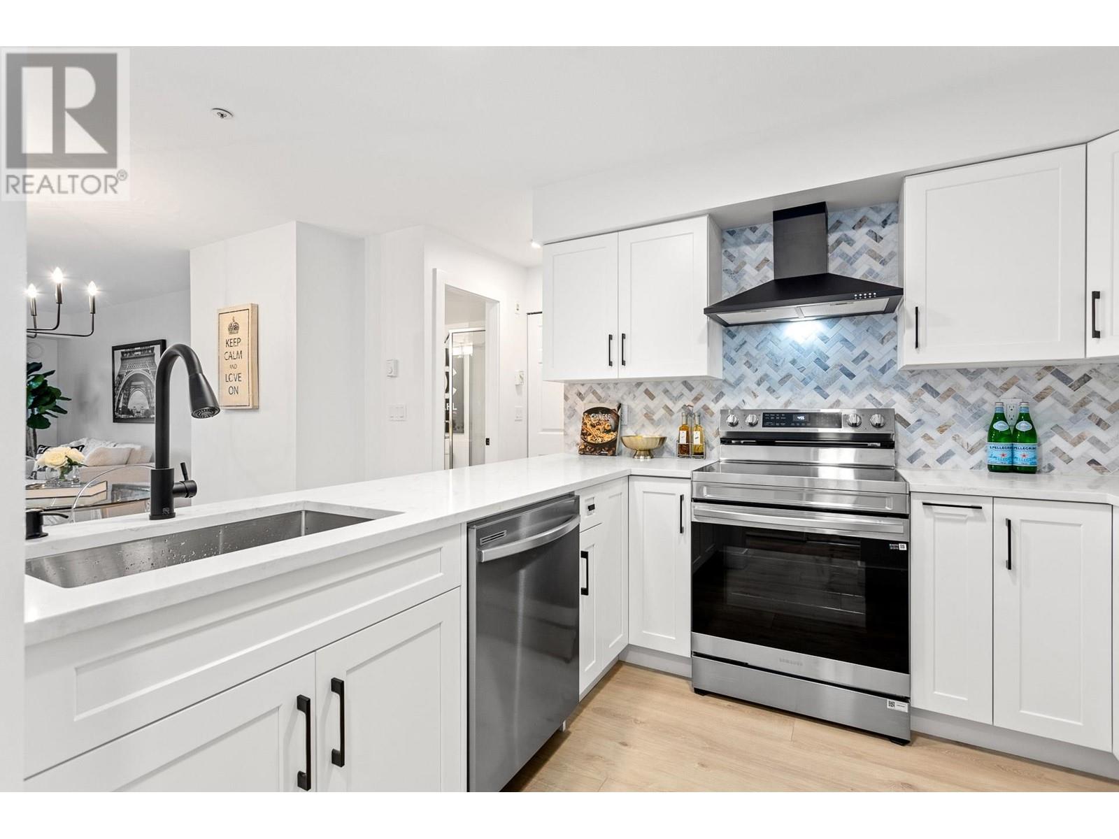 203 1570 Prairie Avenue, Port Coquitlam, British Columbia  V3B 1T4 - Photo 9 - R2971368