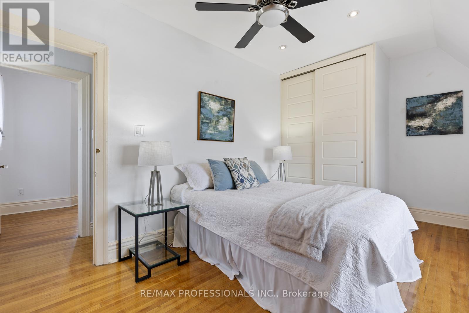 179 Marion Street, Toronto (High Park-Swansea), Ontario  M6R 1E9 - Photo 12 - W12051307