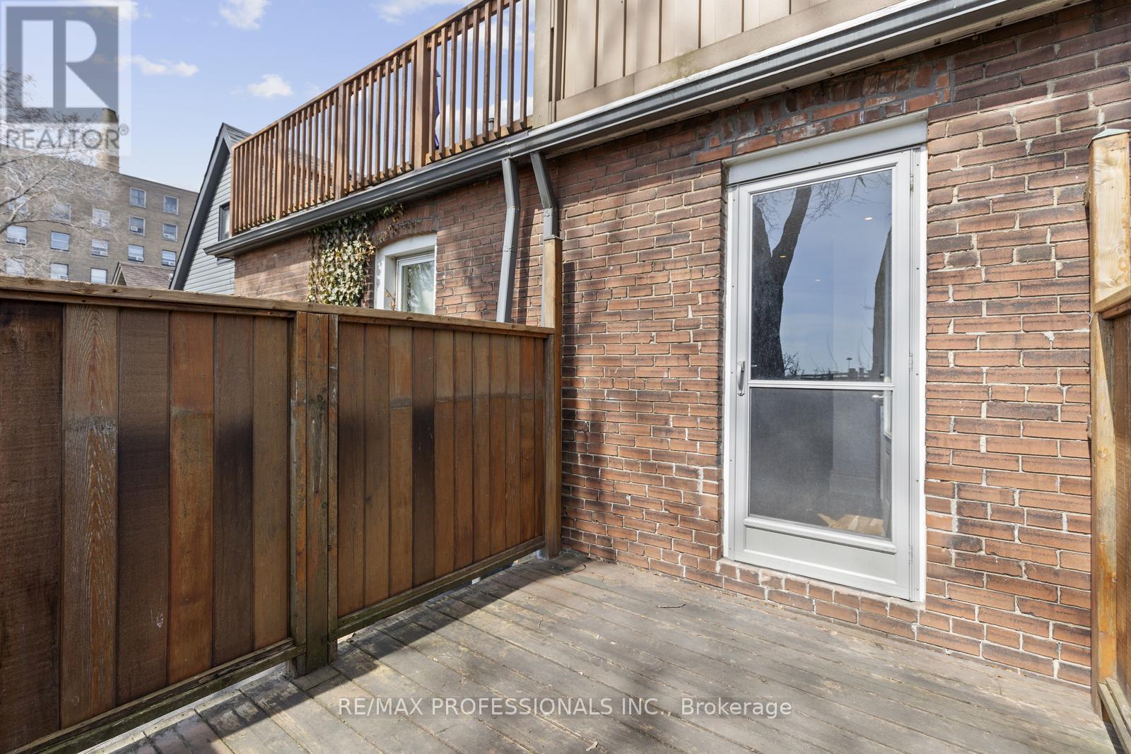 179 Marion Street, Toronto (High Park-Swansea), Ontario  M6R 1E9 - Photo 36 - W12051307