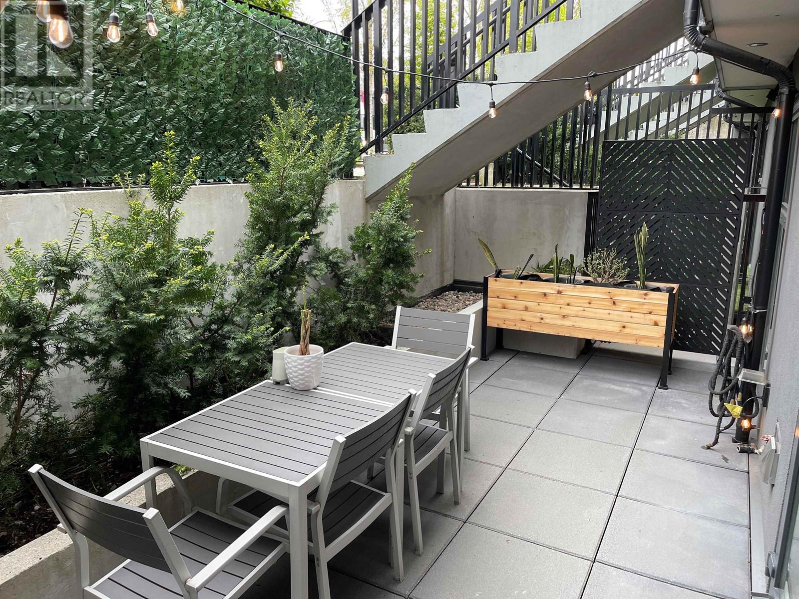 101 649 E 3rd Street, North Vancouver, British Columbia  V7L 1G6 - Photo 14 - R2978351