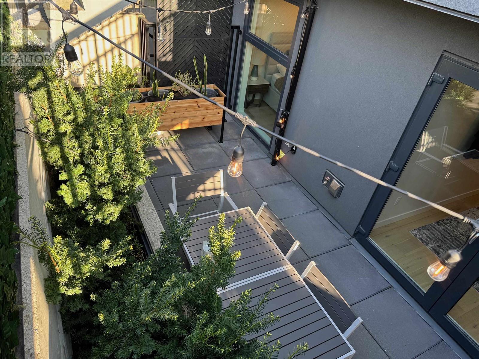 101 649 E 3rd Street, North Vancouver, British Columbia  V7L 1G6 - Photo 17 - R2978351