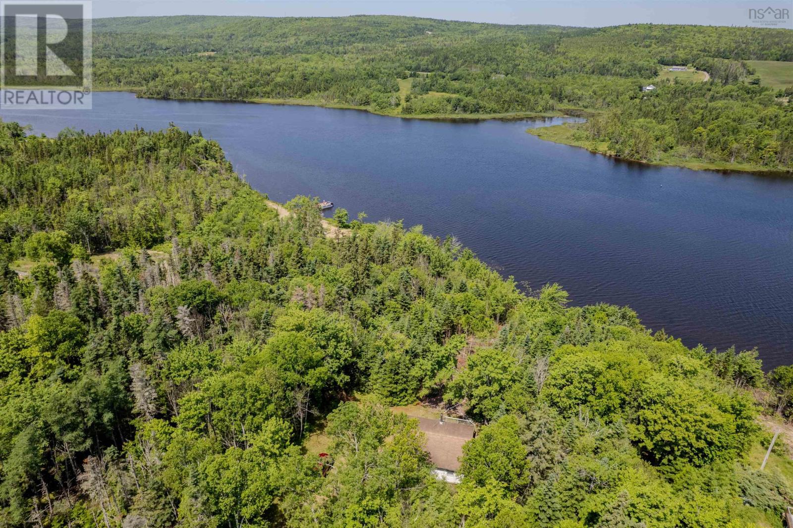 138 Grand Mira South Road, Marion Bridge, Nova Scotia  B1K 1E7 - Photo 3 - 202418101