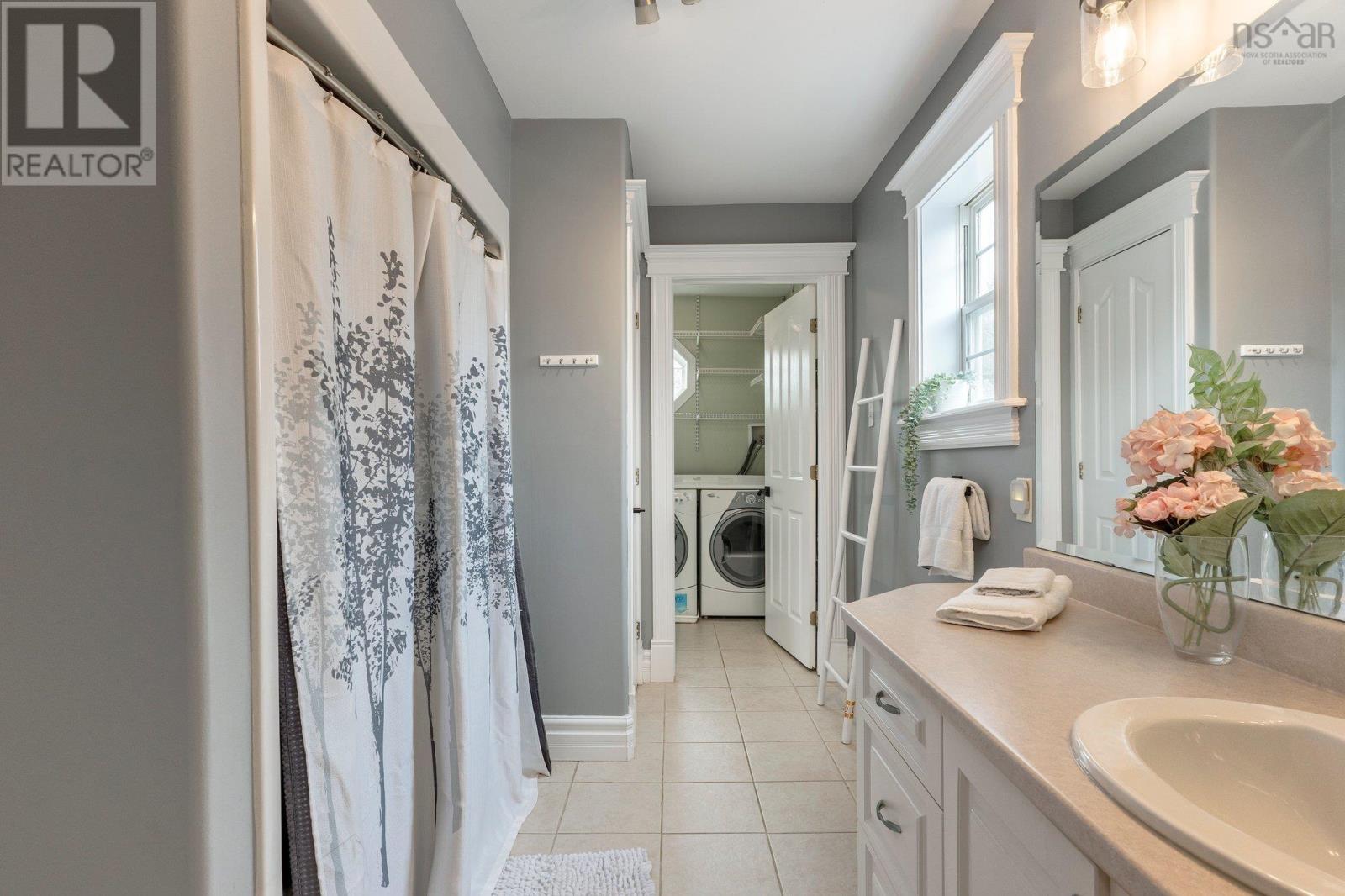 67 Taylor Drive, Windsor Junction, Nova Scotia  B2T 1K7 - Photo 34 - 202506294