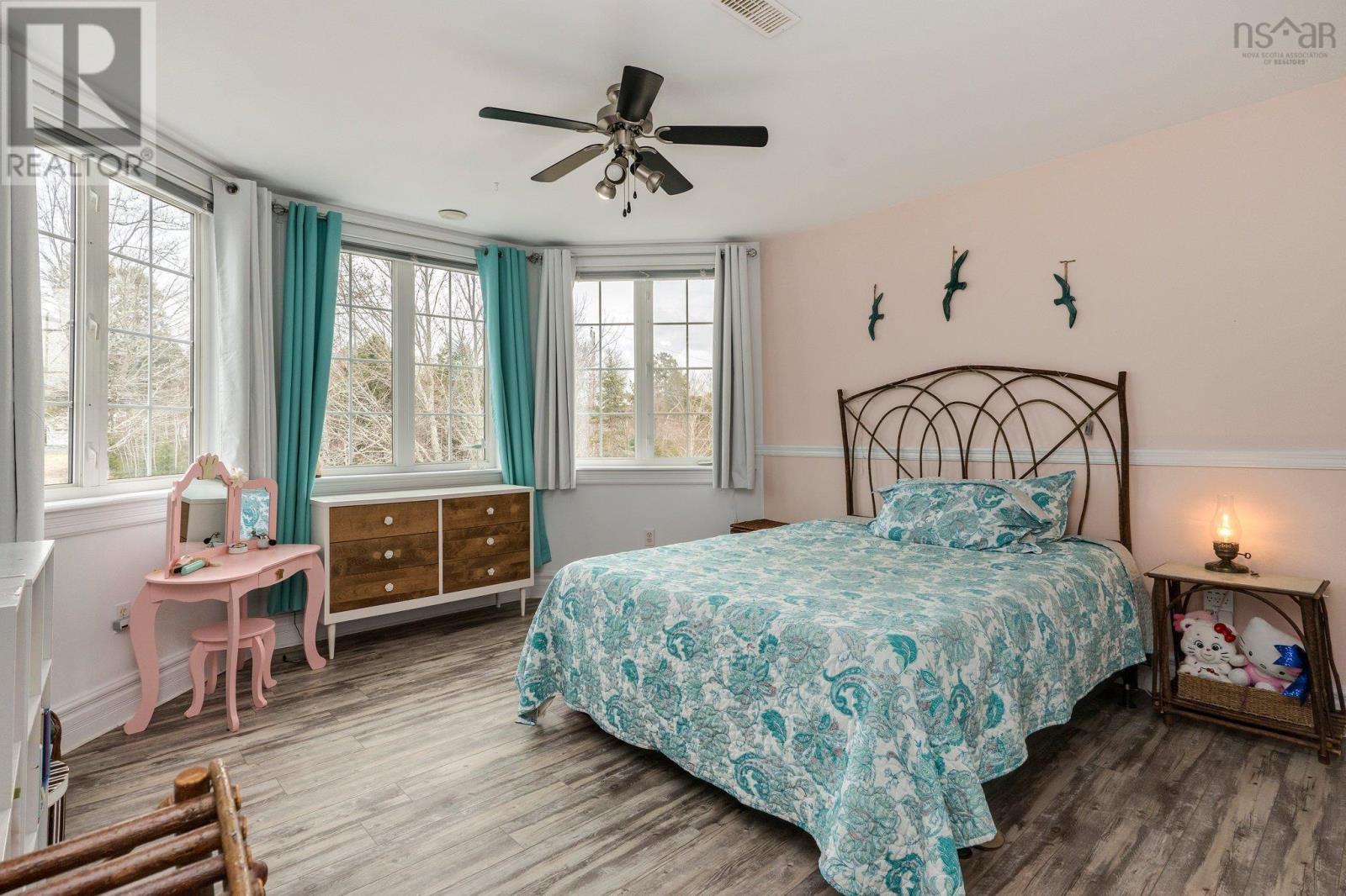 67 Taylor Drive, Windsor Junction, Nova Scotia  B2T 1K7 - Photo 37 - 202506294