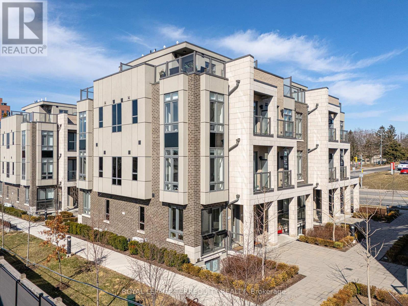 Property at 23 - 715 LAWRENCE AVENUE W image 1