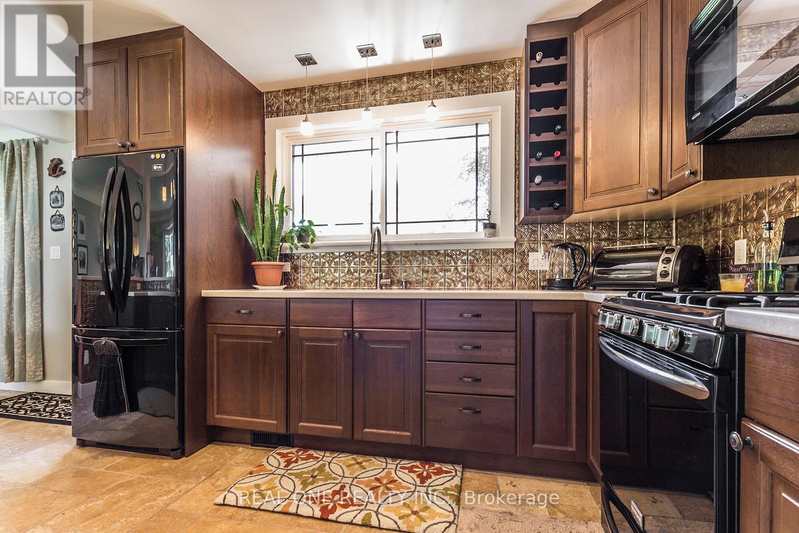 5222 Bromley Road, Burlington, Ontario  L7L 3E9 - Photo 16 - W12051493