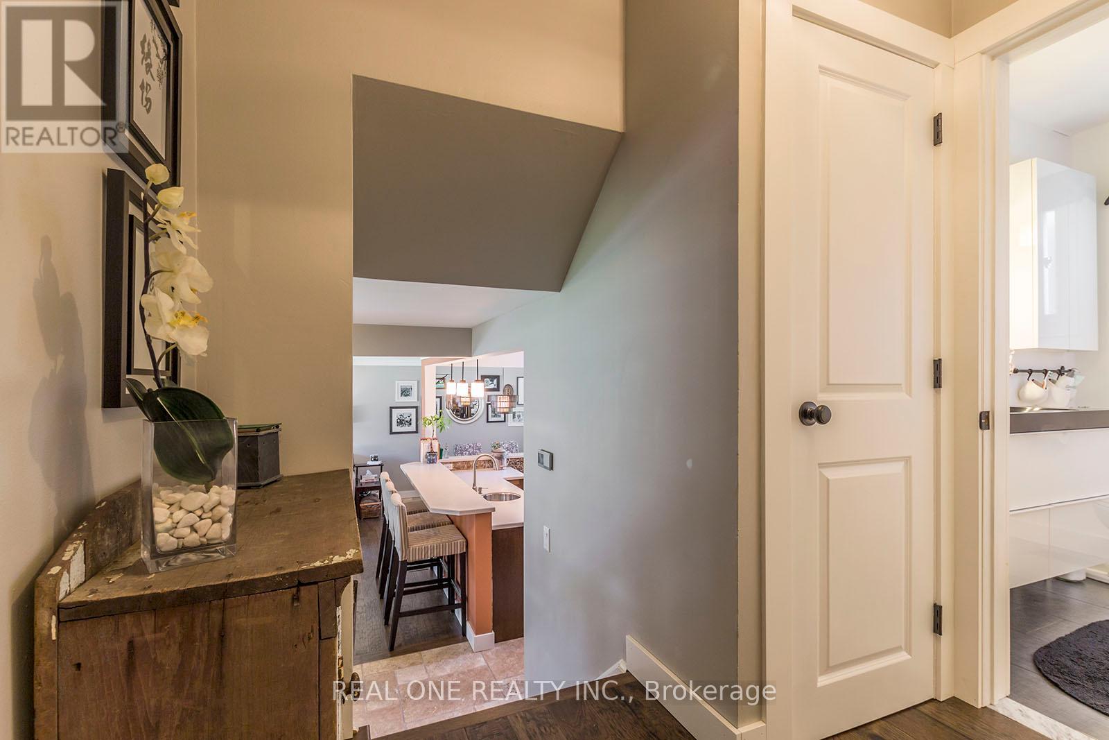 5222 Bromley Road, Burlington, Ontario  L7L 3E9 - Photo 18 - W12051493