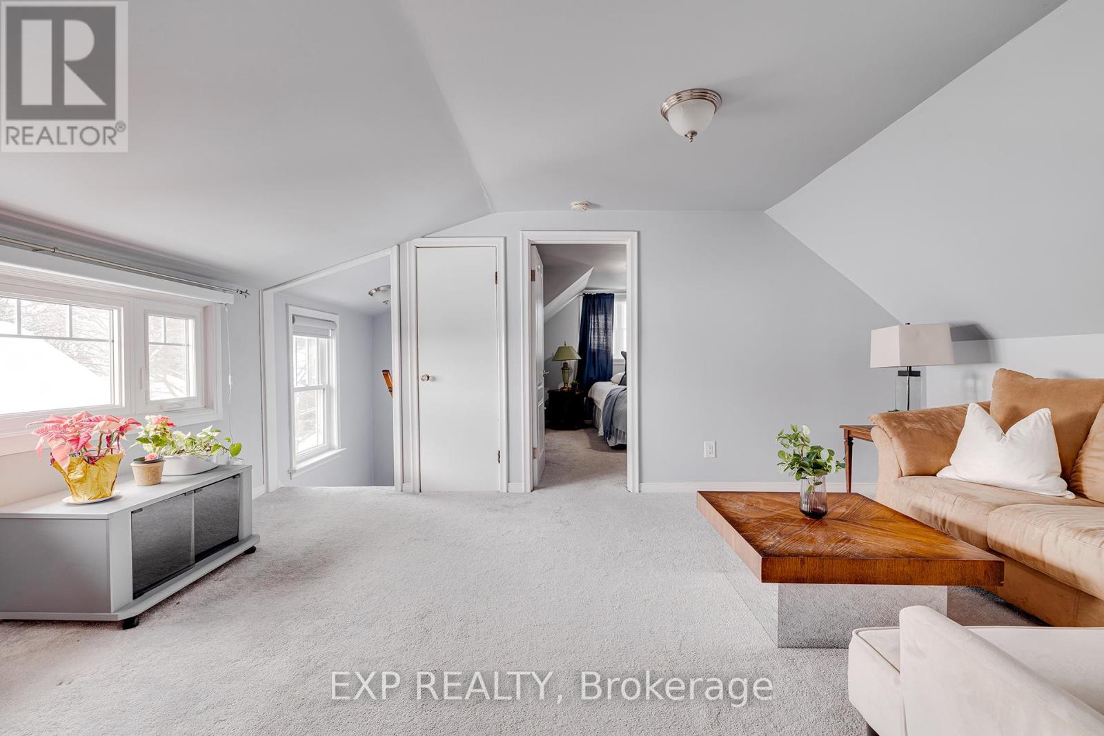 77 Borden Avenue N, Kitchener, Ontario  N2H 3J2 - Photo 31 - X12051413
