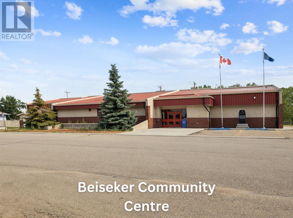 3 Clover Crescent, Beiseker, Alberta  T0M 0G0 - Photo 20 - A2179857