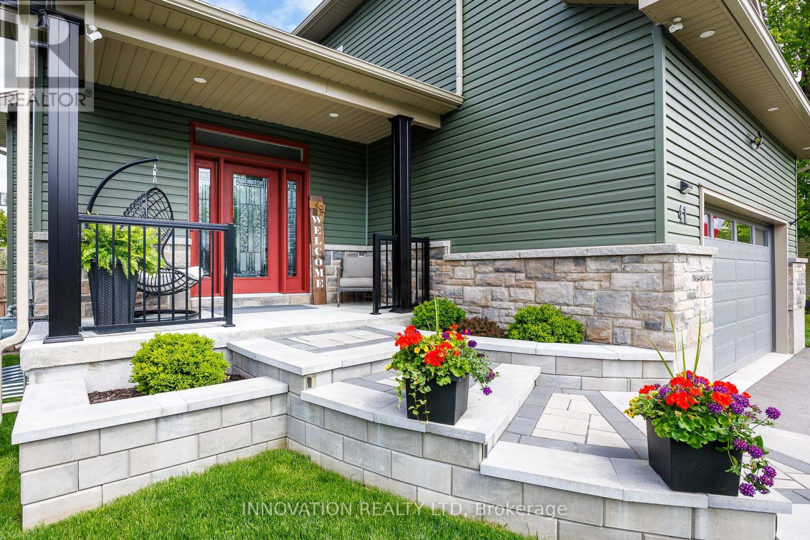 Property at 41 PATTERSON CRESCENT image 2