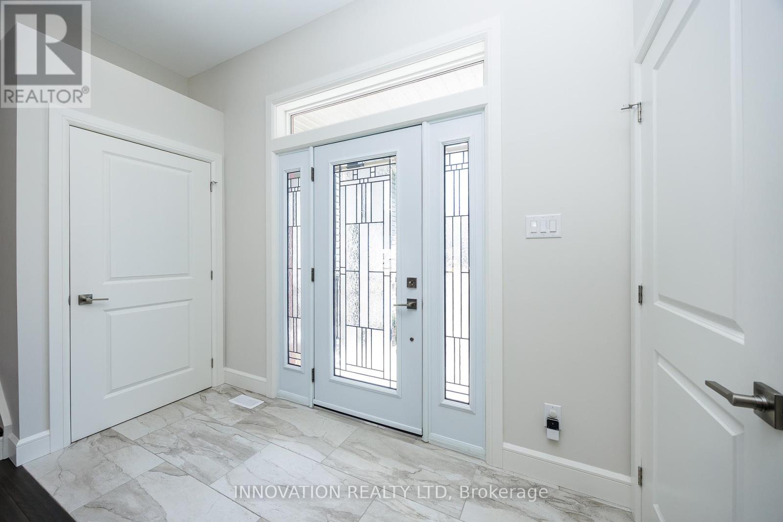 41 Patterson Crescent, Carleton Place, Ontario  K7C 4H4 - Photo 7 - X12051564