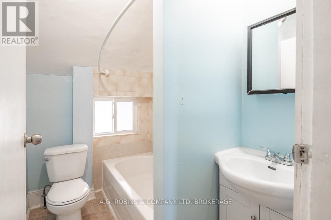 284 Brock Street, Peterborough Central, Ontario  K9H 2R1 - Photo 30 - X12051584