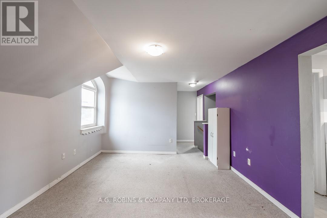 284 Brock Street, Peterborough Central, Ontario  K9H 2R1 - Photo 33 - X12051584