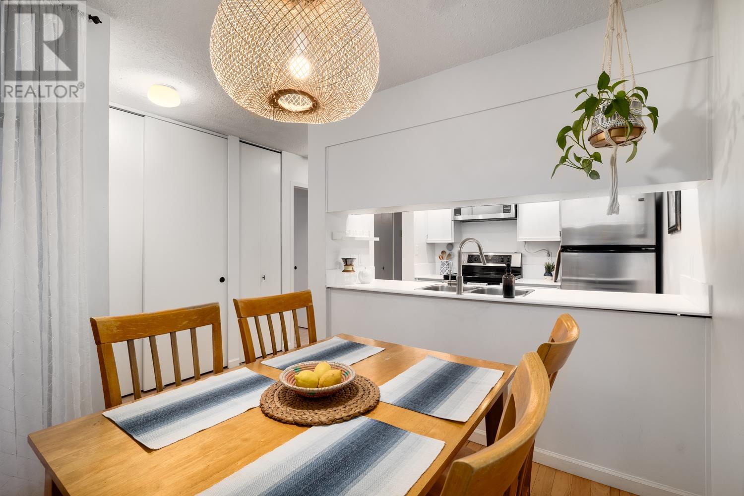 203 1230 Comox Street, Vancouver, British Columbia  V6E 1K7 - Photo 3 - R2983573