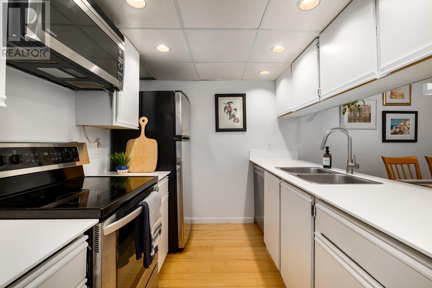 203 1230 Comox Street, Vancouver, British Columbia  V6E 1K7 - Photo 6 - R2983573