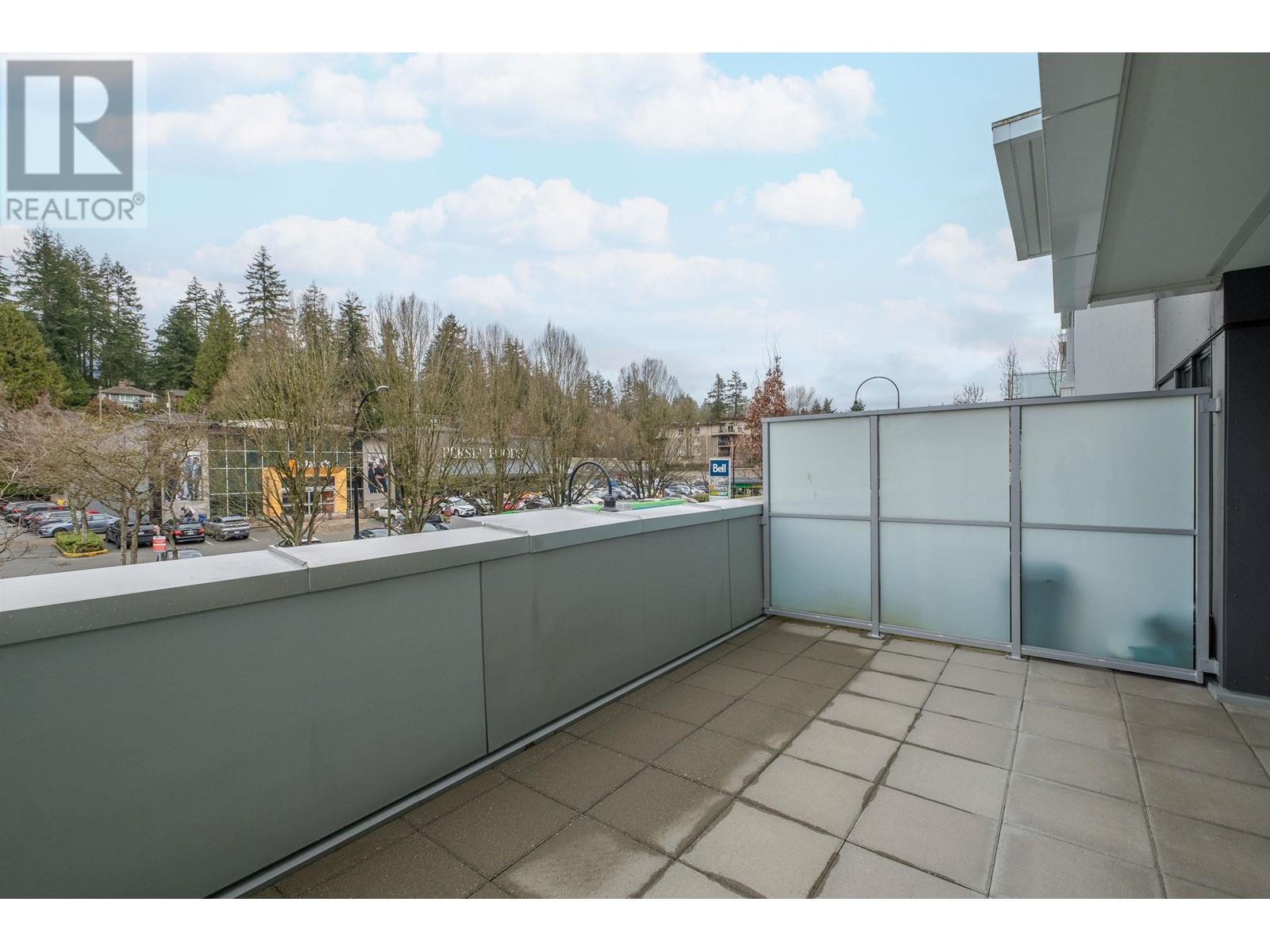 209 1061 Marine Drive, North Vancouver, British Columbia  V7P 1S6 - Photo 10 - R2983578