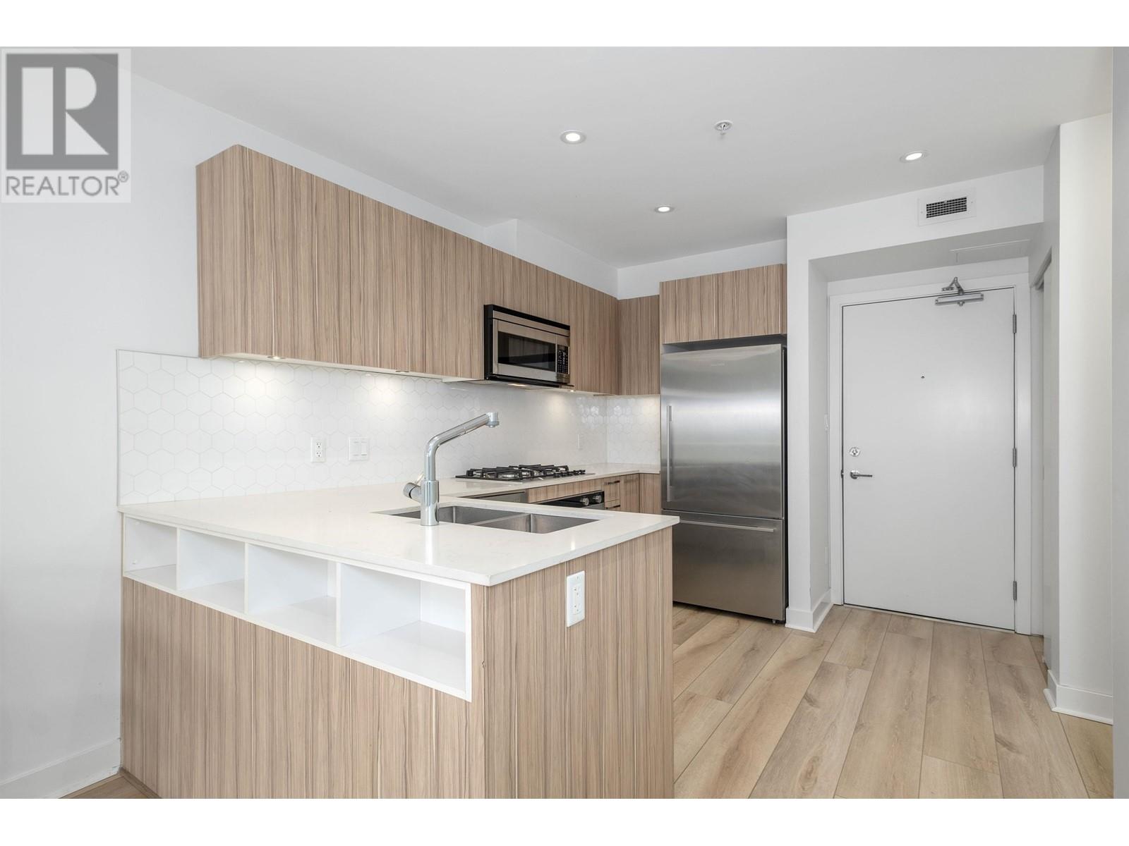 209 1061 Marine Drive, North Vancouver, British Columbia  V7P 1S6 - Photo 16 - R2983578