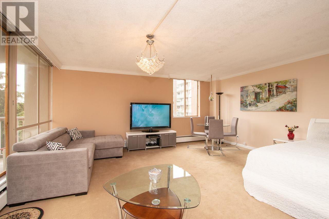 810 2016 Fullerton Avenue, North Vancouver, British Columbia  V7P 3E6 - Photo 4 - R2983583