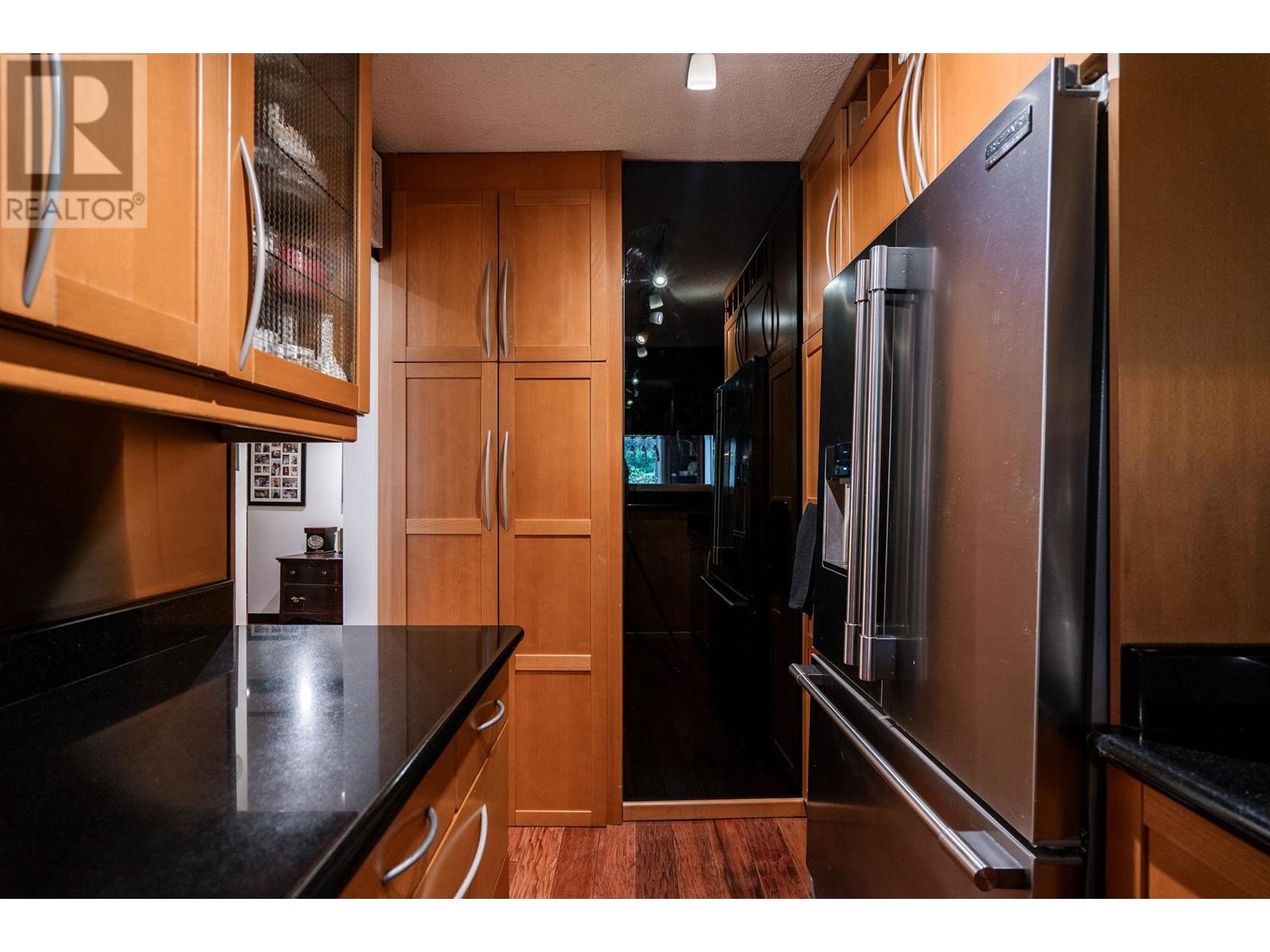 209 2125 W 2nd Avenue, Vancouver, British Columbia  V6K 1H7 - Photo 13 - R2983594
