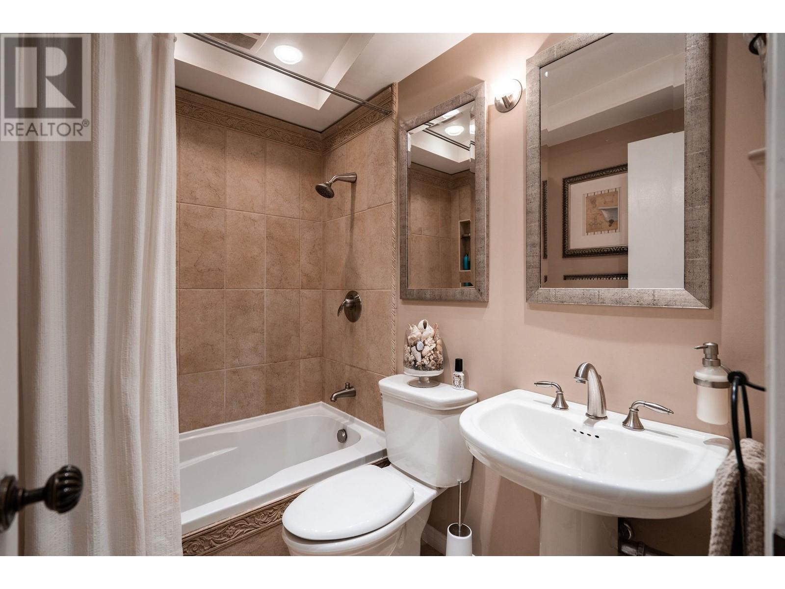 209 2125 W 2nd Avenue, Vancouver, British Columbia  V6K 1H7 - Photo 15 - R2983594