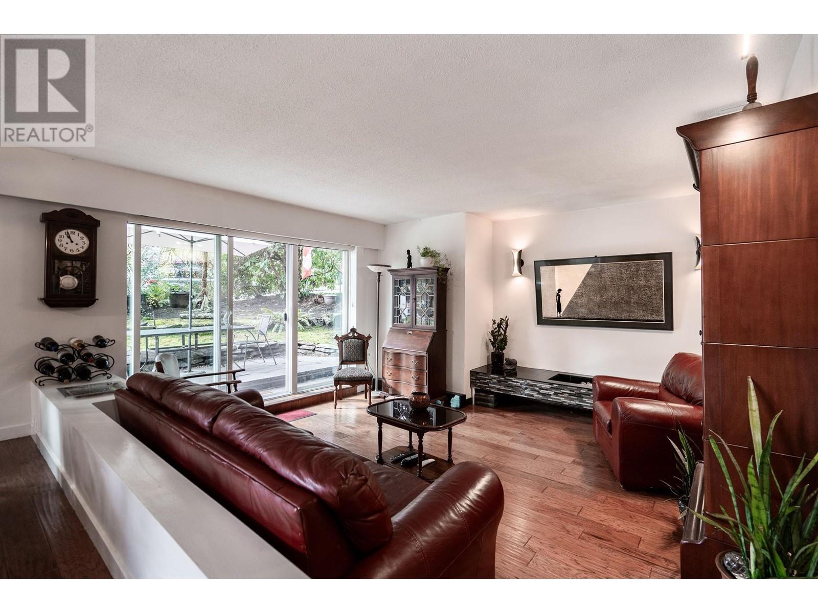 209 2125 W 2nd Avenue, Vancouver, British Columbia  V6K 1H7 - Photo 4 - R2983594