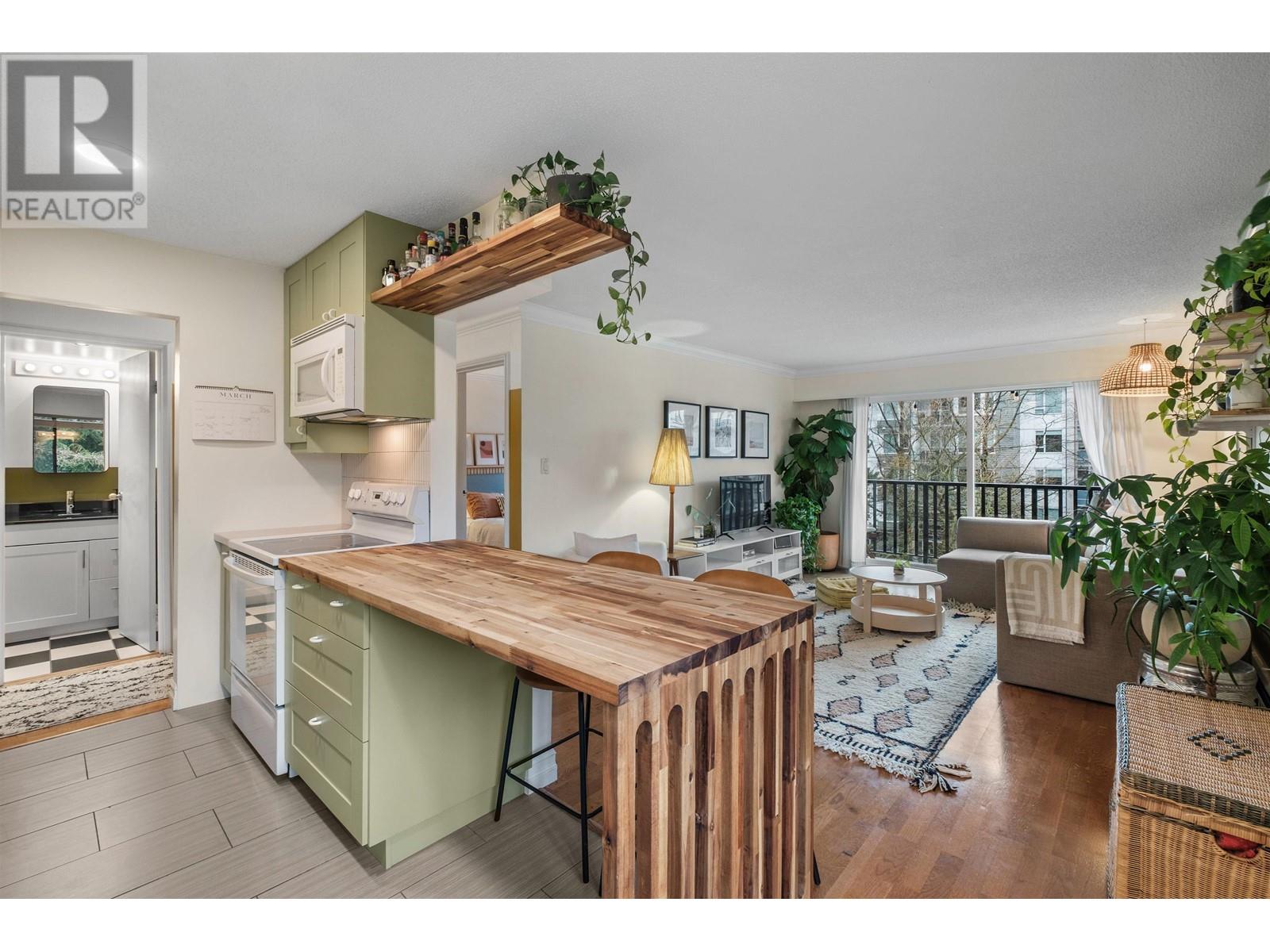 207 270 W 1st Street, North Vancouver, British Columbia  V7M 1B4 - Photo 11 - R2983612