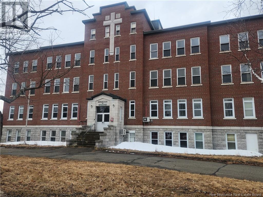 76 Ecole Street, Saint-Léonard, New Brunswick  E7E 1Y6 - Photo 1 - NB115041