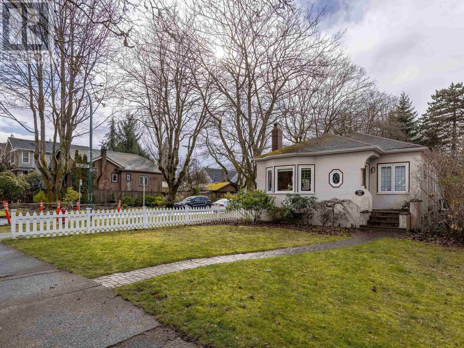 Property at 3091 CROWN STREET image 3
