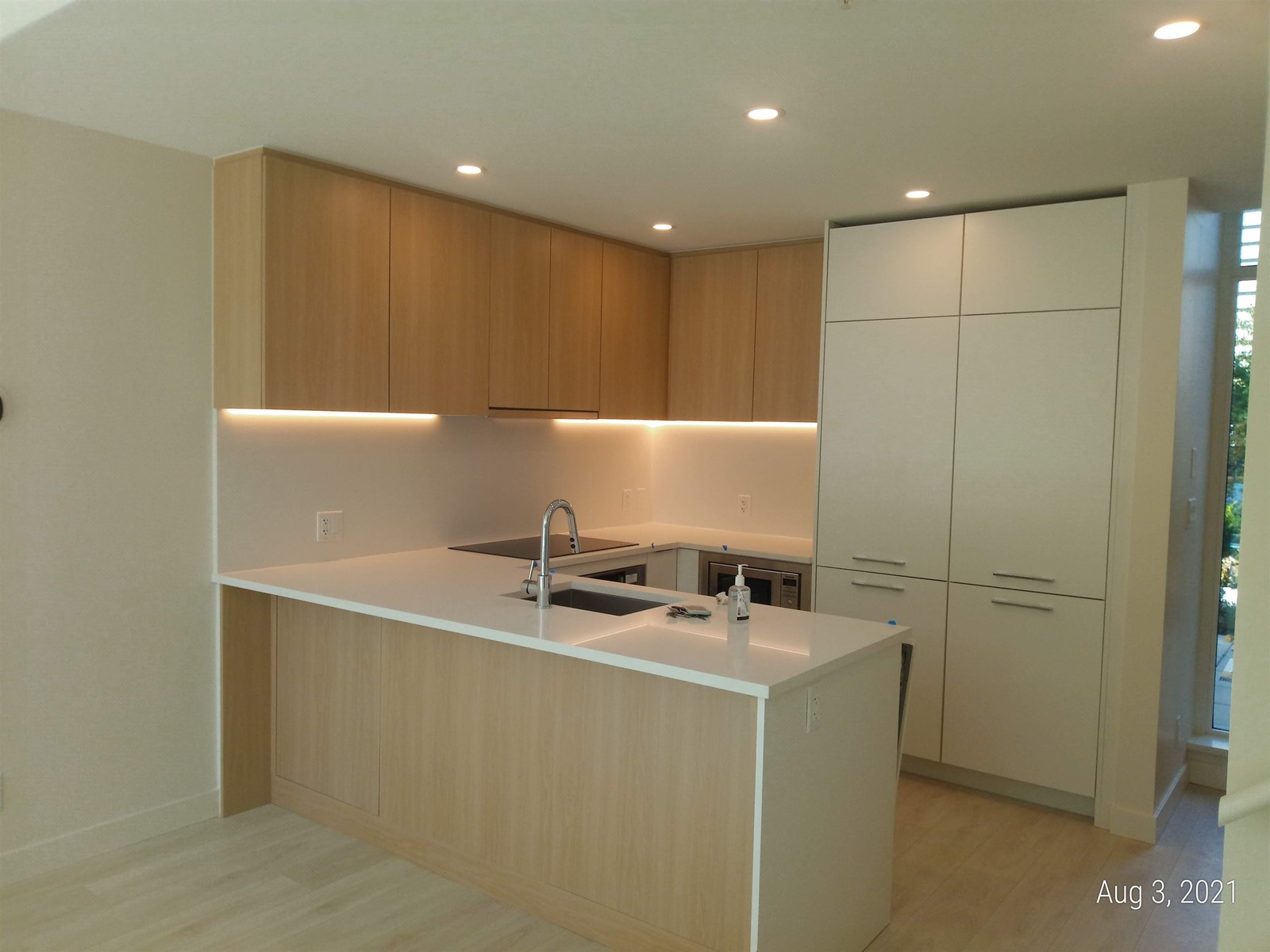Property at TH10 10388 133 STREET image 4