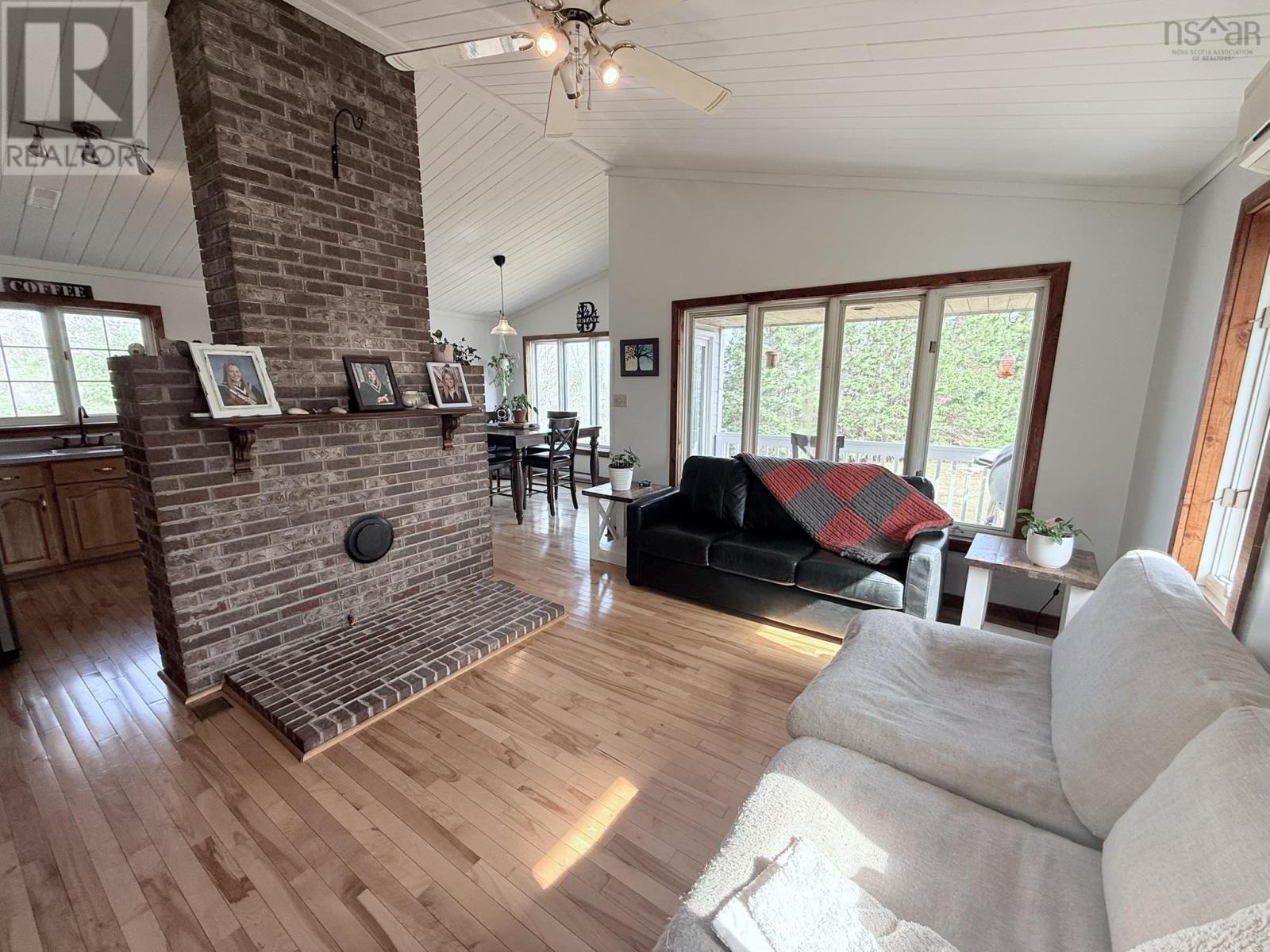 652 East Earltown Road, East Earltown, Nova Scotia  B0K 1V0 - Photo 6 - 202506300