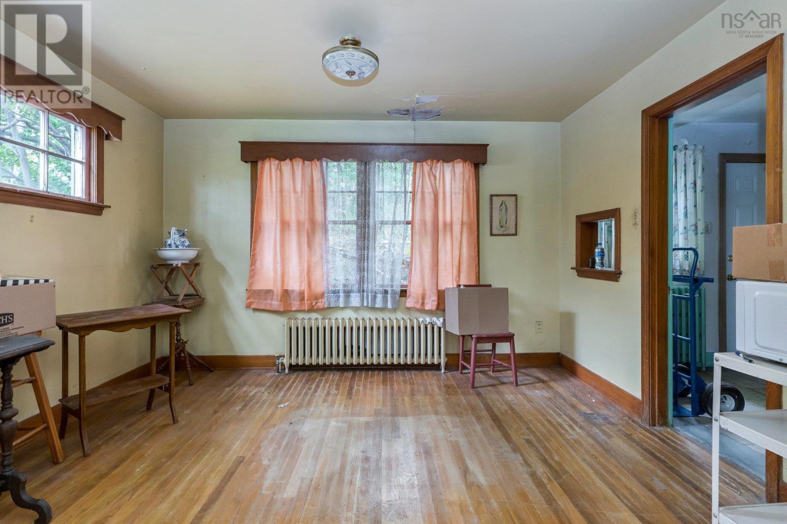 303 St. Margaret's Bay Road, Halifax, Nova Scotia  B3N 1J8 - Photo 8 - 202506301