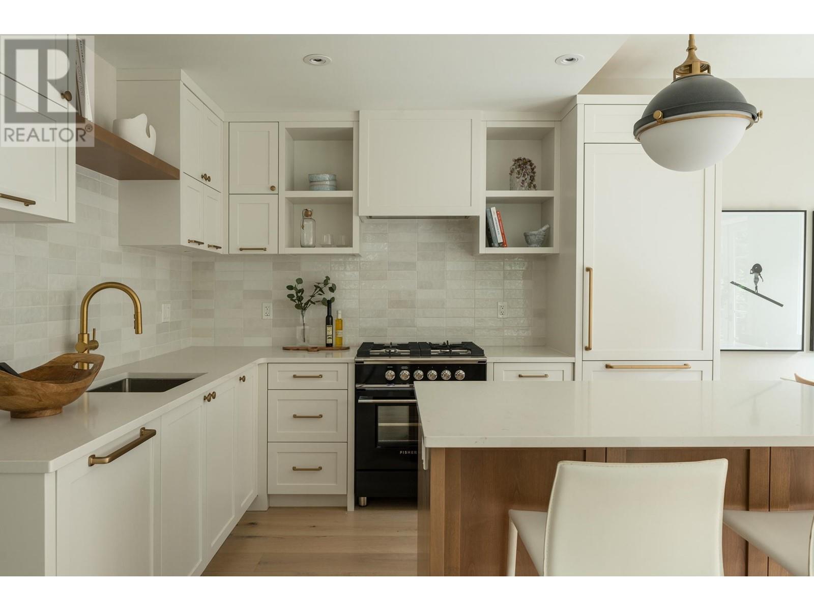 1458 W 45th Avenue, Vancouver, British Columbia  V6M 2H1 - Photo 7 - R2983602