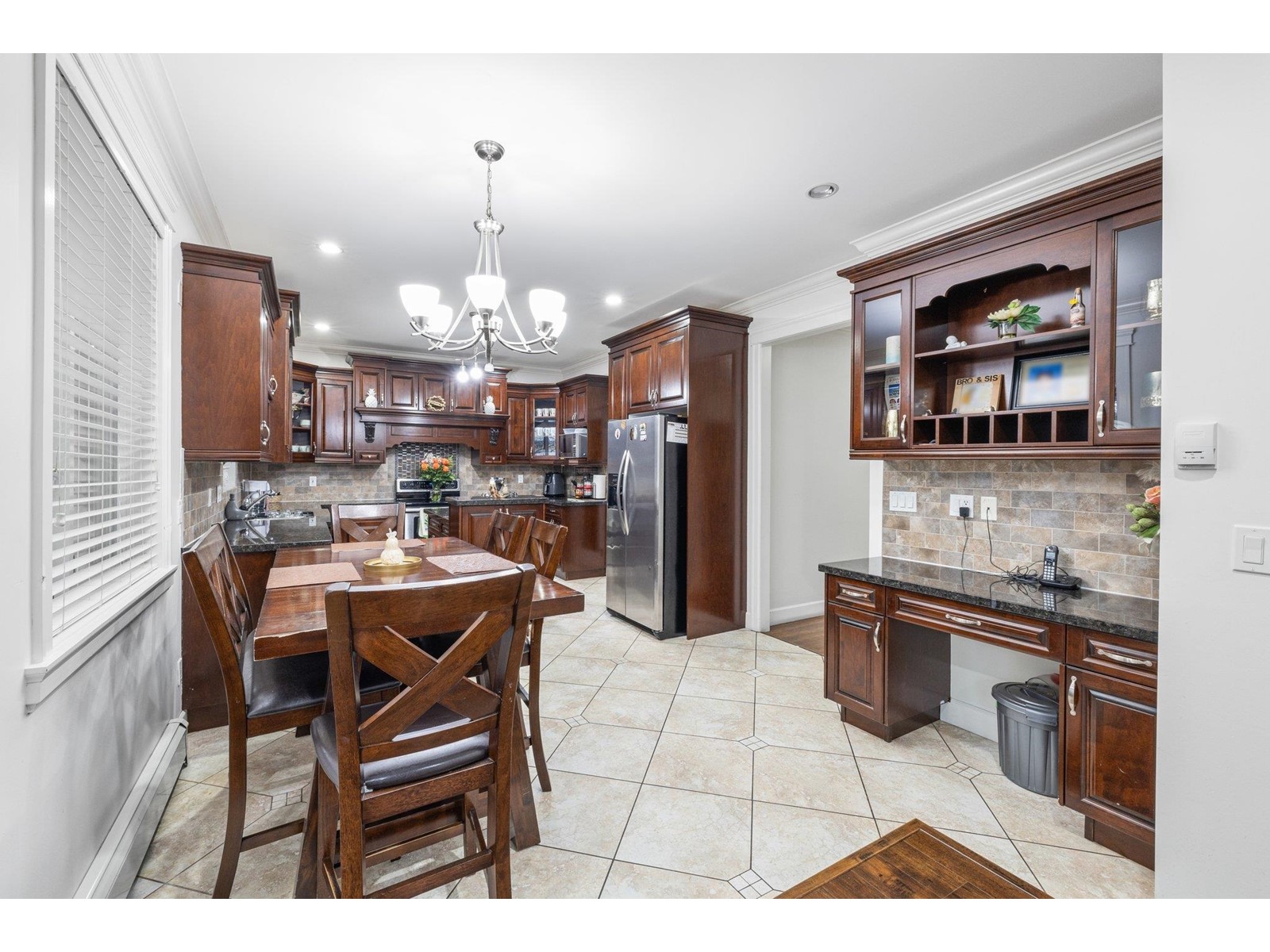 6250 142b Street, Surrey, British Columbia  V3X 0B7 - Photo 9 - R2983404