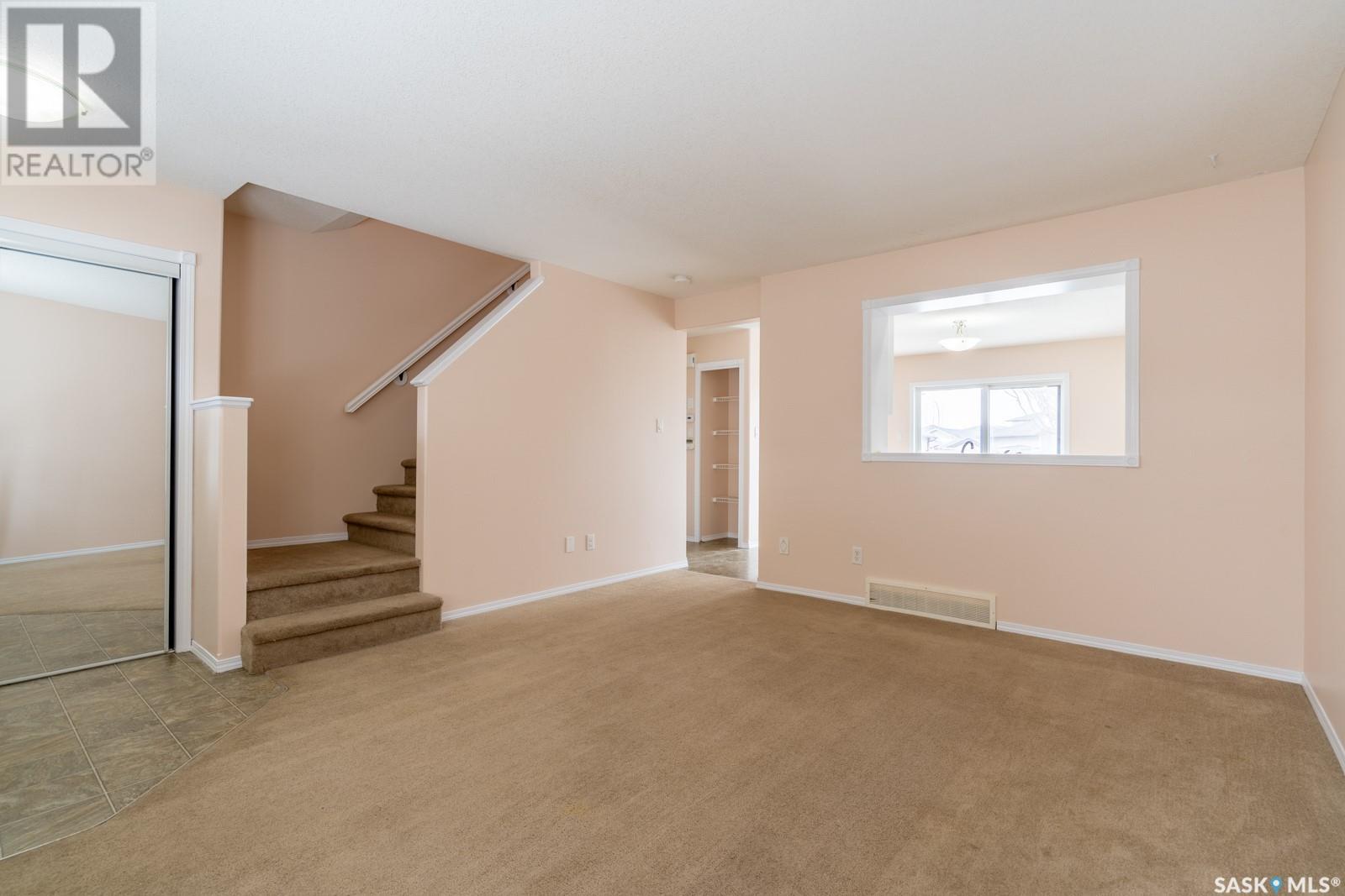 Property at 3819 Deutsch DRIVE E image 5