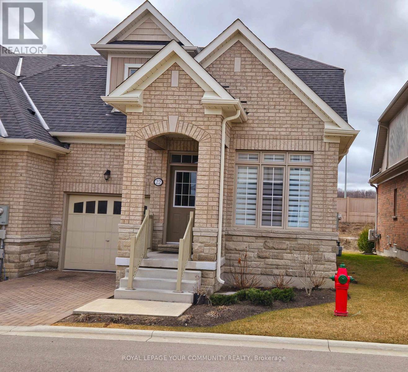 Property at 22 BLUESTONE CRESCENT image 1